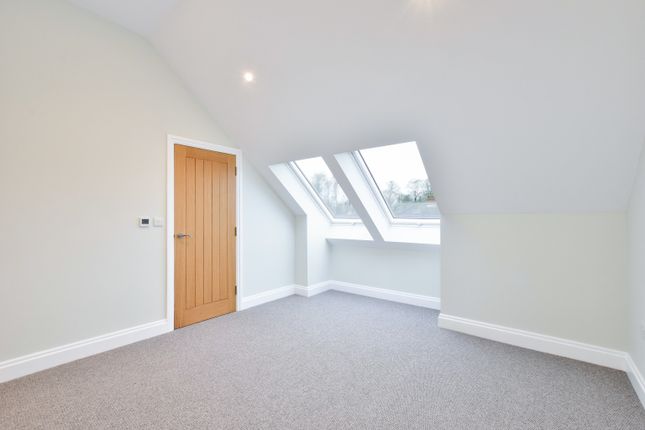 Detached house for sale in Damson Close, Watford, Hertfordshire
