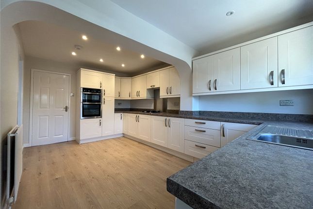 5, Glenluce Court, Consett photo 3