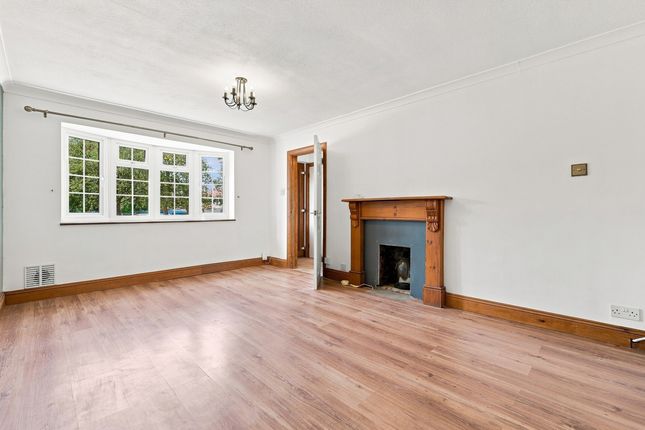 108, Methersgate, Basildon photo 4