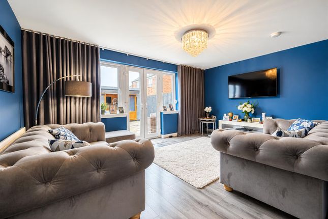 15, Todhills Place, Glasgow photo 2