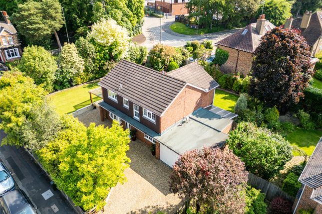 Thumbnail Detached house for sale in Crakell Road, Reigate