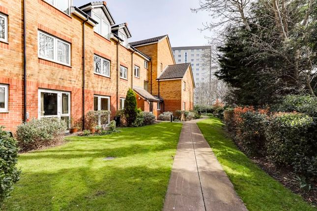 Thumbnail Property for sale in Lewington Court, Hertford Road, Enfield