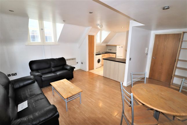 FLAT 8, DERROS BUILDING, GEORGE LEIGH STREET, GREAT ANCOTES, Manchester photo 4