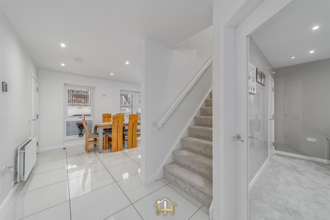 2, Newhill Way, Blairgowrie photo 2