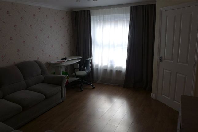 66, Cherry Tree Drive, Coventry photo 2