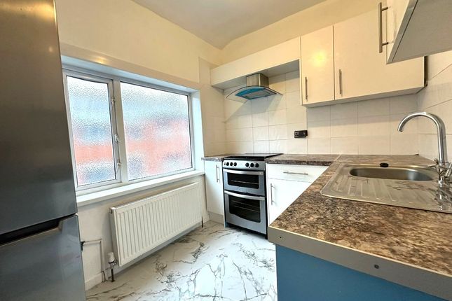 90 Limbrick, Blackburn photo 4