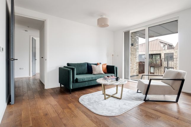 Flat 31, 39, Gransden Avenue, London photo 4