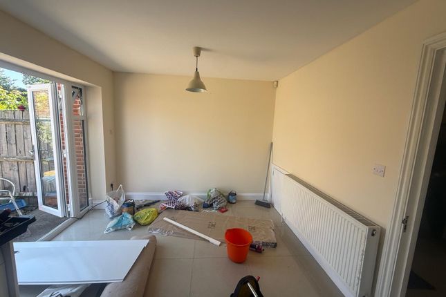 Perth Road, Ilford photo 5