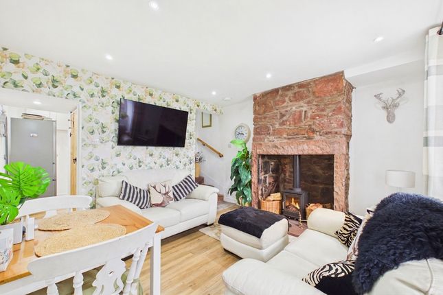 2 Bank End, Egremont photo 4