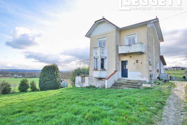 Villa for sale in Monclar, Lot-Et-Garonne, Nouvelle-Aquitaine