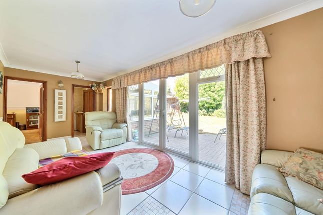 2, Midsummer Hill, Kennington photo 3