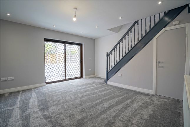 114, Middle Lane, South Yorkshire photo 3