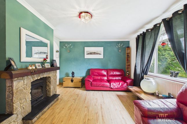 7, Church Lane, Taffs Well photo 2