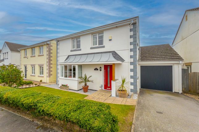 39 Hellis Wartha, Helston-01.Jpg