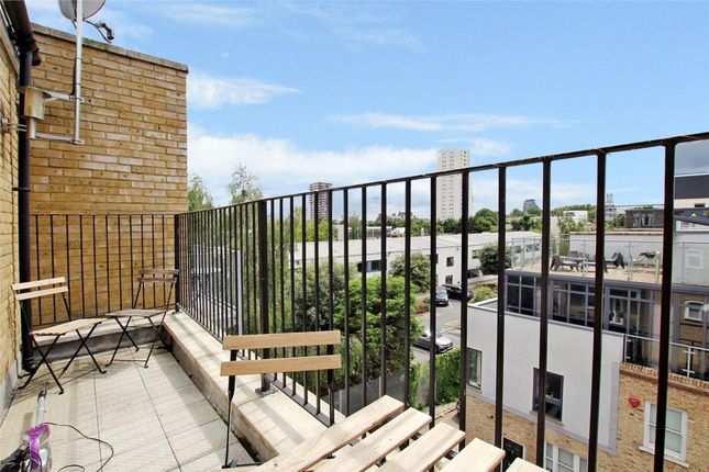 Flat 3 5 Barnett Street, London, London photo 3