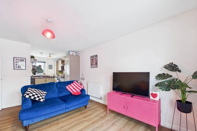 9, Pipit Court, Colchester photo 2