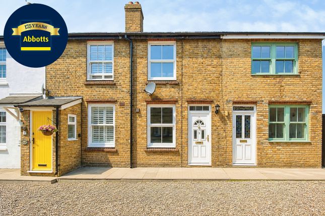 2-bed house on 2, Loughton, £1,700/mo