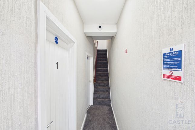 Room 1, 57 Neville Street, Cleethorpes photo 5