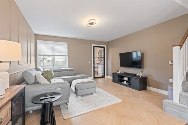 5 Red Brae Place, Denny photo 3