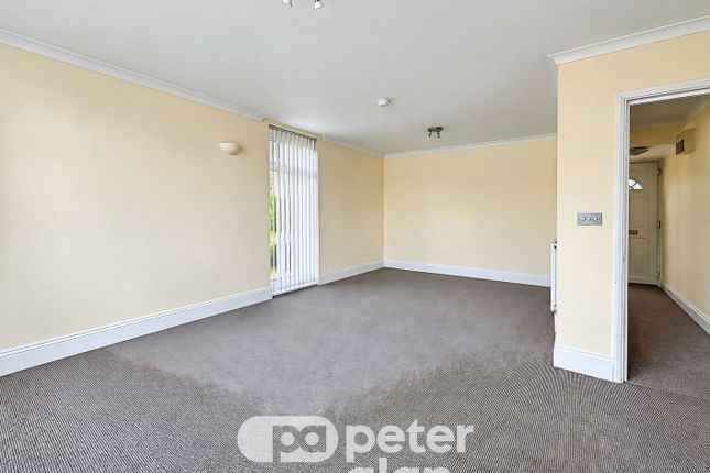 52a, CARDIFF photo 4