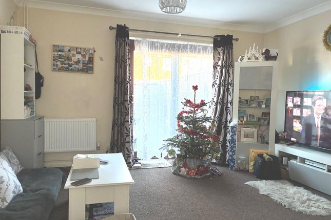 1, Harrys Way, Wisbech photo 3