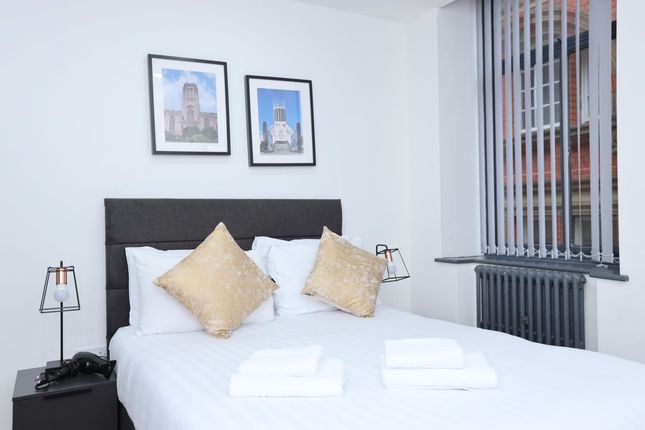 Flat to rent in Dale Street, Liverpool