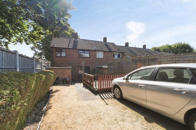 138, Waterford Drive, Derby photo 3