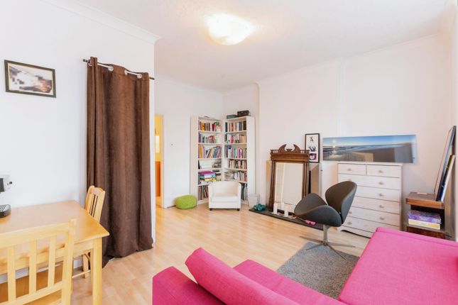 Flat for sale in Langley Road, Elmers End