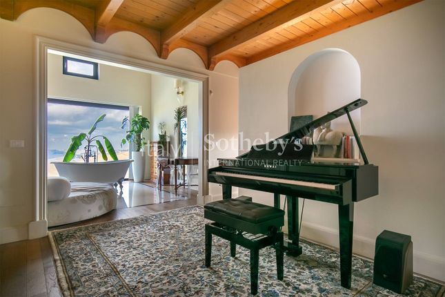 Country house for sale in Strada di Montesolazzi, Senigallia, Marche