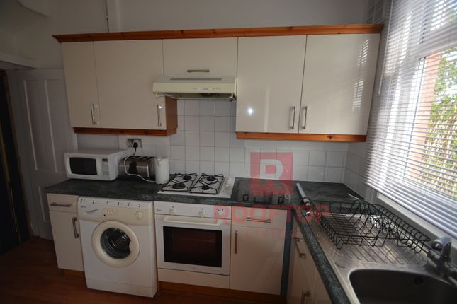 Terraced house to rent in Wetherby Place, Leeds