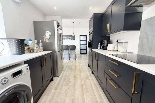 21, Kelvin Road, Cleveleys photo 4