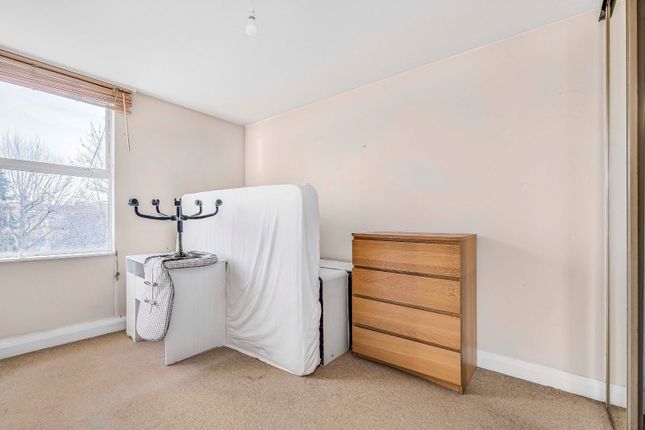 Flat for sale in Meyrick Road, London