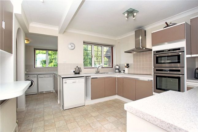 Friarscroft, Priorsfield Road, Hurtmore photo 4