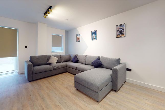 5, Llantwit Street, Cardiff photo 4