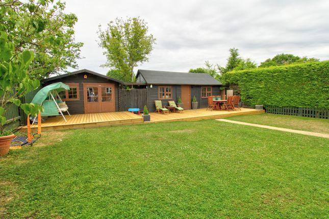 5, Glebe Close, Baylham photo 2