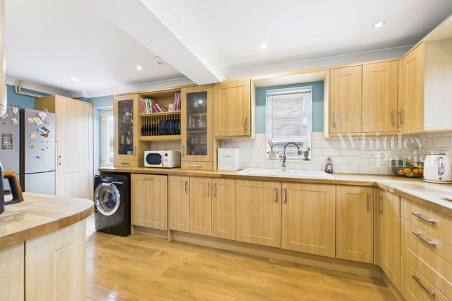 21, Champneys Road, Diss photo 3