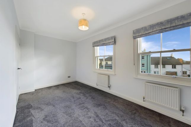 End terrace house for sale in Hatfield Crescent, Newquay