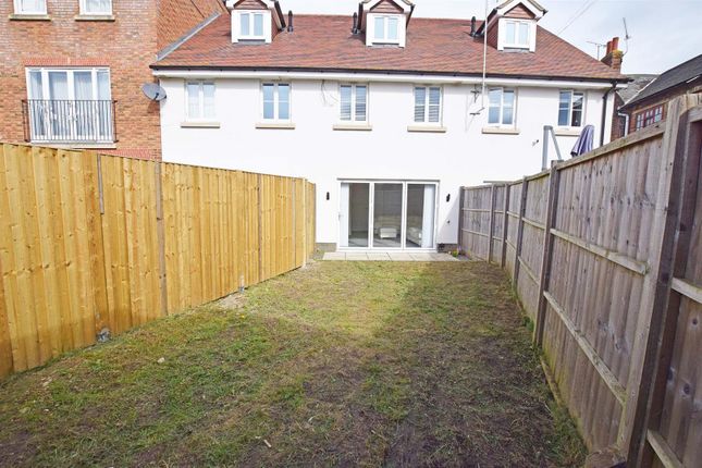 Thumbnail Town house for sale in High Street, Newington, Sittingbourne