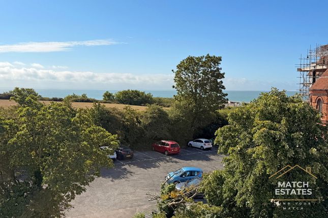 4,Flat 3, East Cliff Gardens, Folkestone photo 2