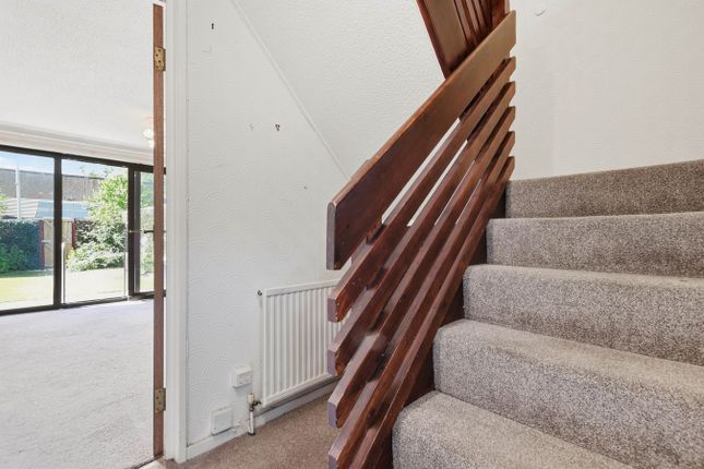 24, Auchenharvie Place, Irvine photo 4