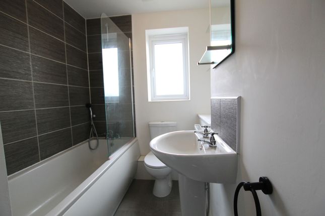 34 Haven Hill Road, Sheffield photo 5