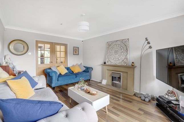 14 Ashington Drive, Nottingham photo 4