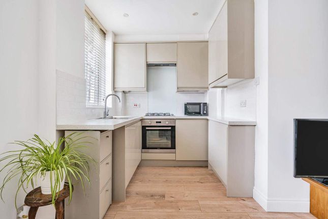 Flat for sale in Shirland Road, London