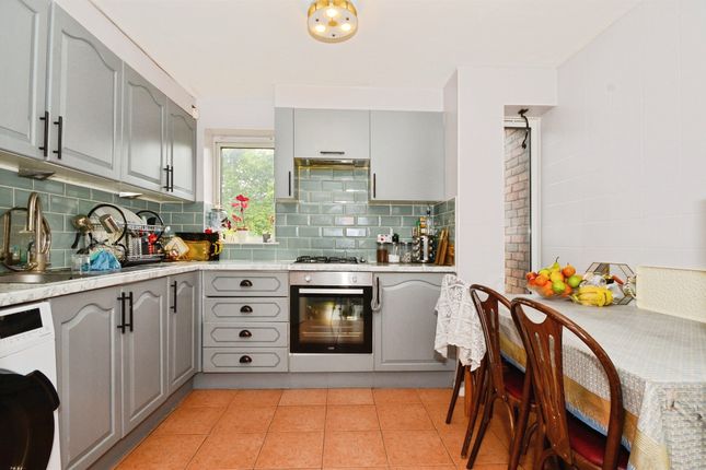 158, Francis Road, Harrow photo 4