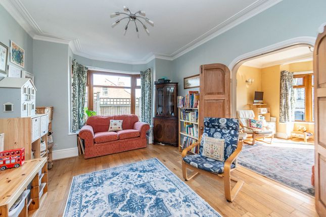 134 Hangingwater Road, Sheffield photo 2