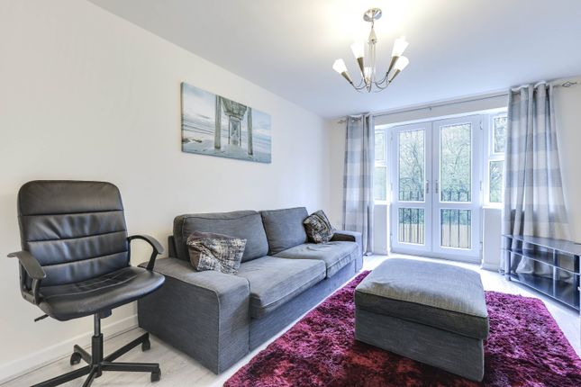 9, Stone Bridge Lea, 19, Farnley Crescent, West Yorkshire photo 2