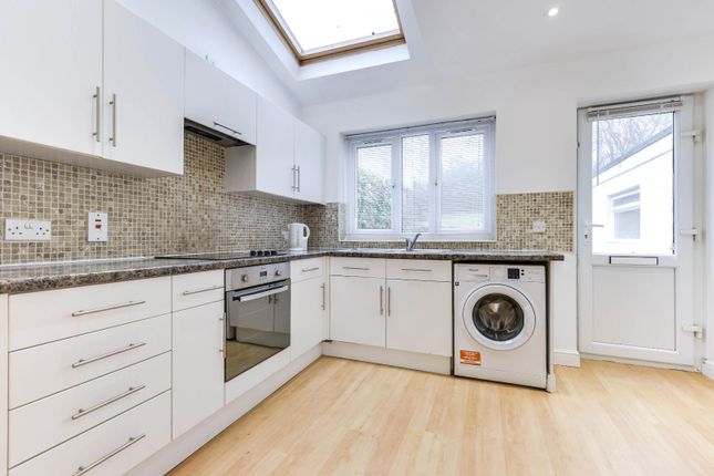 80, Hillcrest Rise, West Yorkshire photo 3
