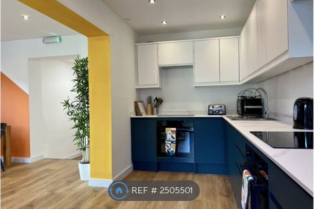Thumbnail Room to rent in Cranbrook Road, Poole