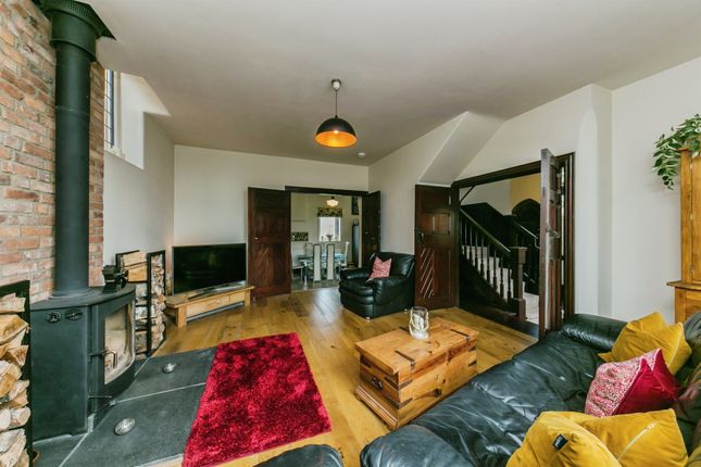 The Chapel, 5, Chapel Green, Ashbourne photo 3