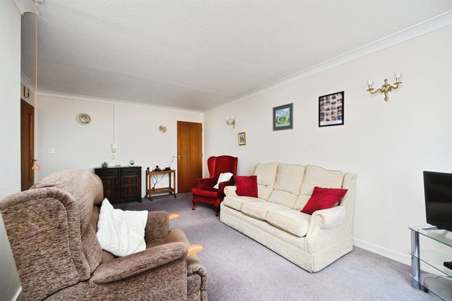 Flat 19, Homeridge House, Longridge Avenue, Brighton photo 3
